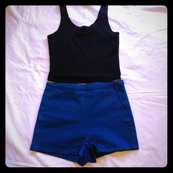 SOLD ! NWOT Teal high waisted shorts