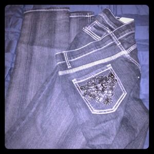 Brand new not true to size more like size 14