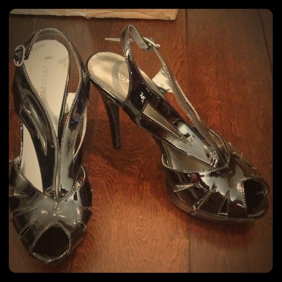 Peep toe heels - Picture 1 of 1