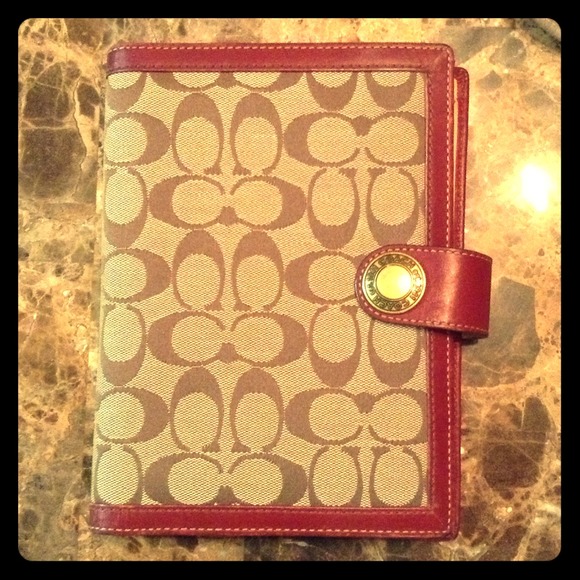 Coach Planner And necklace ✋Traded/Bundled