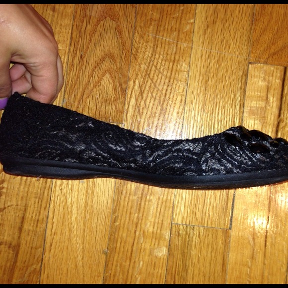 Black lace flats - Picture 2 of 3
