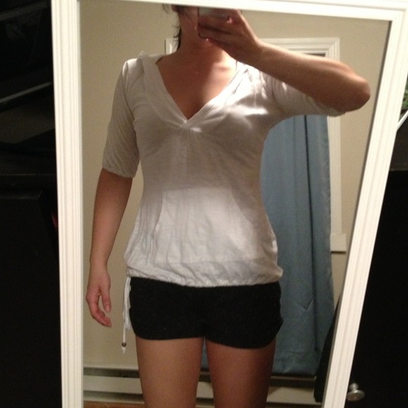 Cute white top with hoodie