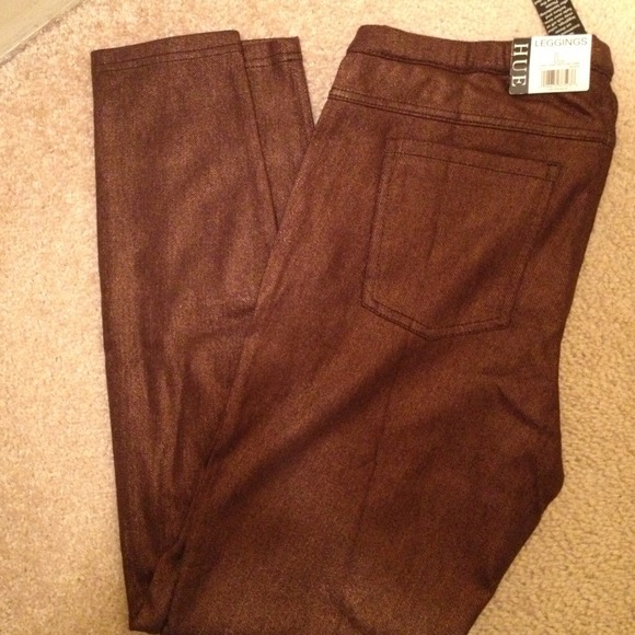 New bronze colored leggings by HUE