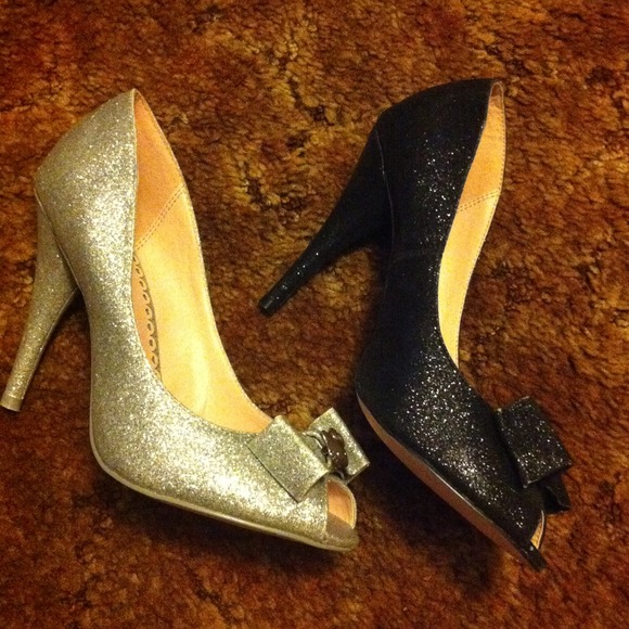 Hello kitty size 6.5 glitter heels - Picture 3 of 4