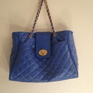 Aldo Purse