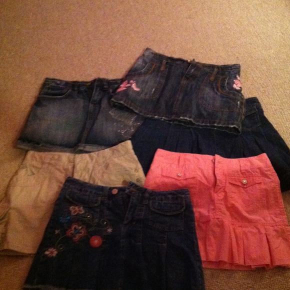 Kids assorted clothes size 10-12-14 price neg