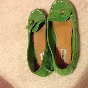 Green Steve Madden moccasins