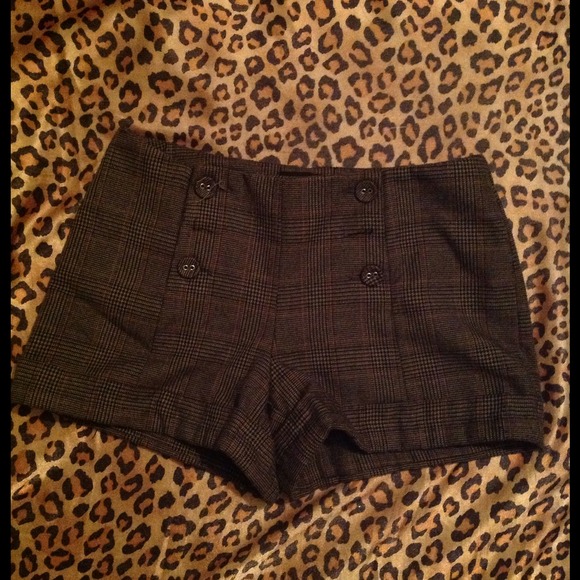 Plaid high waisted shorts - Picture 1 of 1