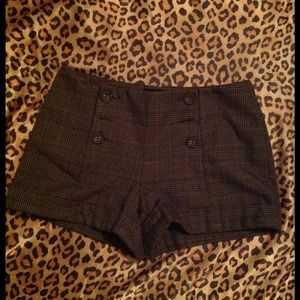 Plaid high waisted shorts