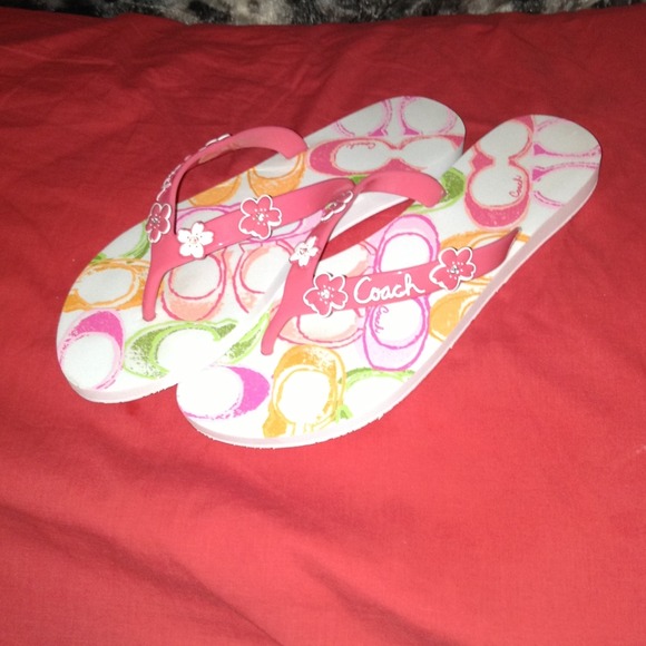 Coach flip flops