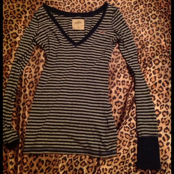 Long sleeve hollister shirt - Picture 1 of 1