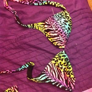 Beautiful cute Billa Bong Bikini (REVERSABLE)