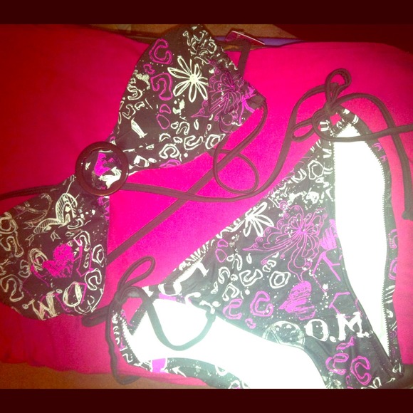 Xhilaration Other - BUNDLE!!! Black pink & white bikini👙& navy romper