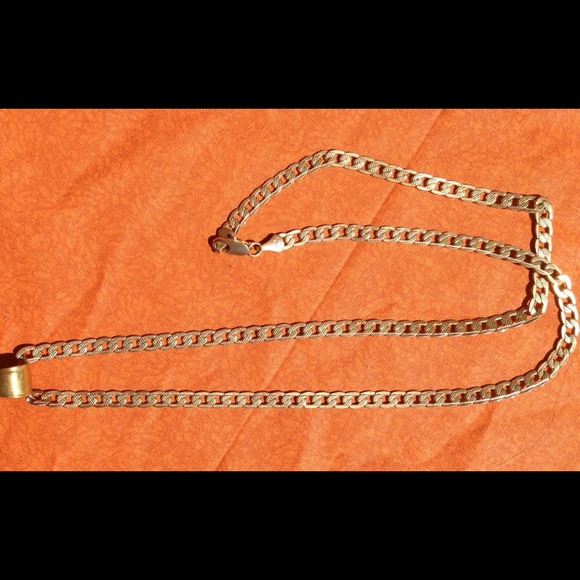 14k gold chain with two pendants