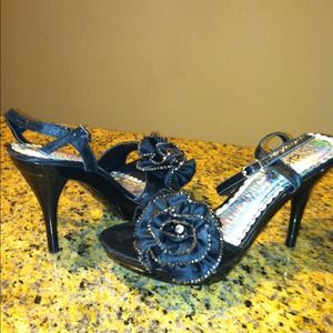 Black Heels w/studded flowers