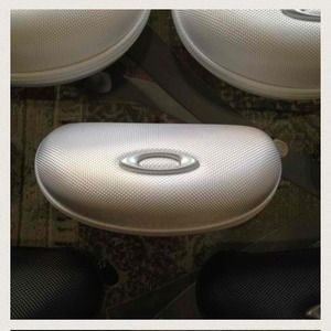 Oakley case bundle for @spass3kids