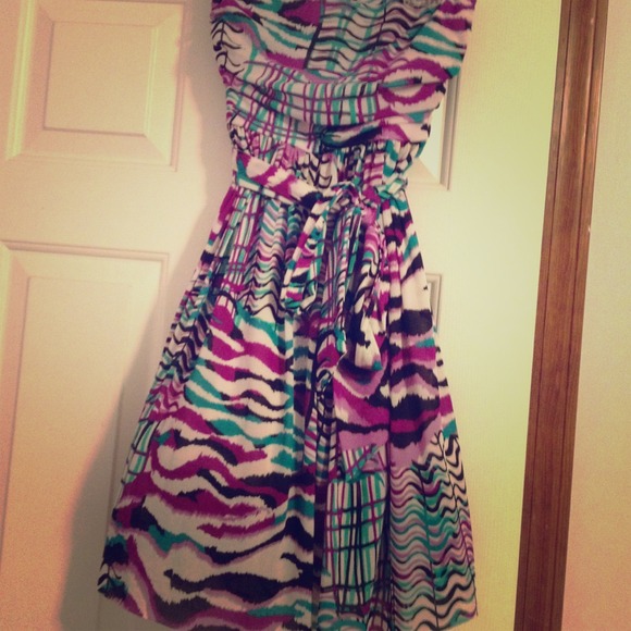 Printed Strapless Dress