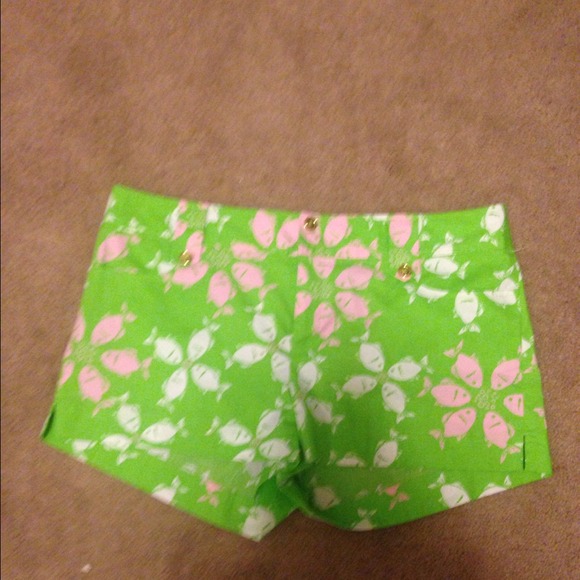 Lilly Pulitzer shorts size 10