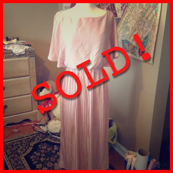 🚫SOLD🚫Casual Pink Midi Dress