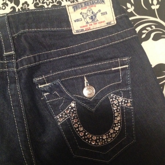 SOLD 😄 - Picture 2 of 3