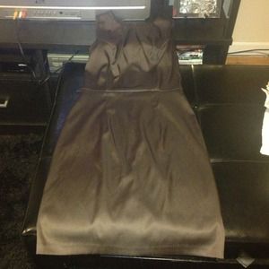 Beautiful satin olive dress- perfect for work!!