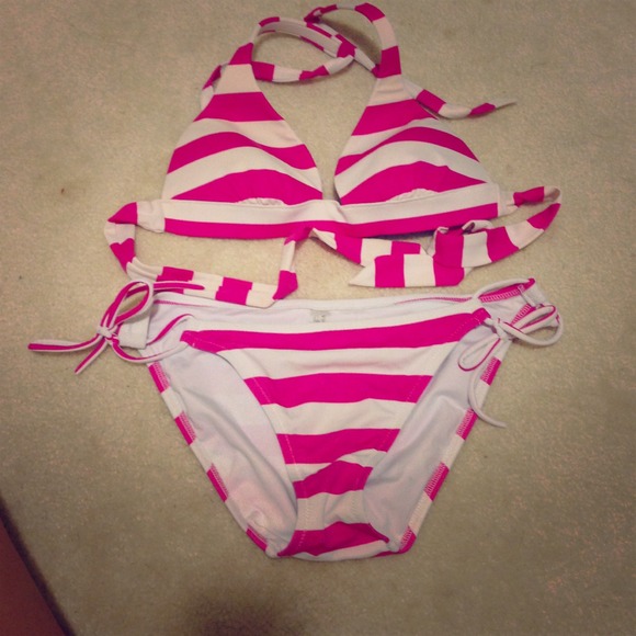 Victoria's Secret pink and white push up swimsuit!