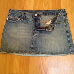 Hollister Denim skirt