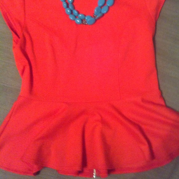 ❌SOLD❌Peplum top