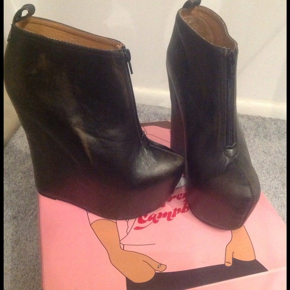 !!!!!!!SOLD!!!!!!! Jeffrey Campbell wedge bootie