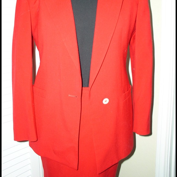 🌹Power Suit🌹 - Picture 2 of 4