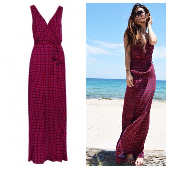 SOLD~H&M Fashion Star Maxi Dress