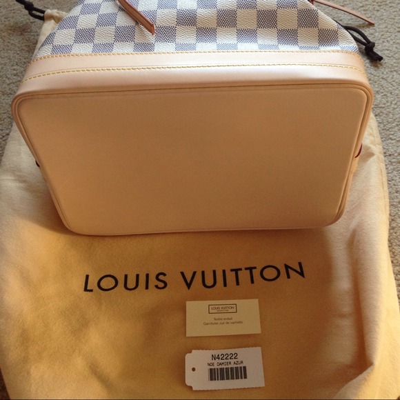 💢SOLD💢100% Auth Louis Vuitton Damier Azur Noe - Picture 2 of 4