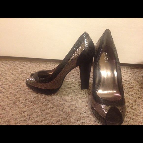 Hot heels