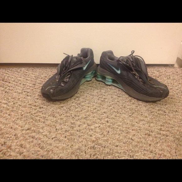 Nike shox