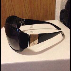 Kenneth Cole Reaction sunglasses