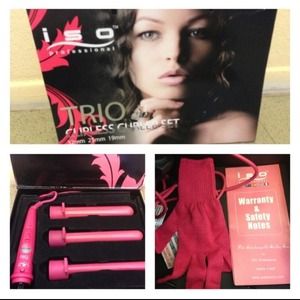 **BRAND NEW CURLING IRON SET**