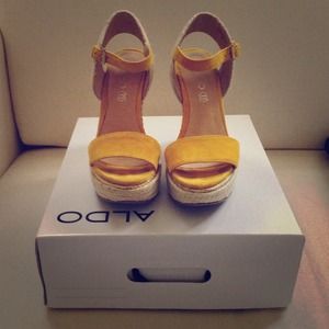 ALDO Yellow Wedge Sandals Size 7