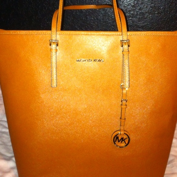 MK Purse