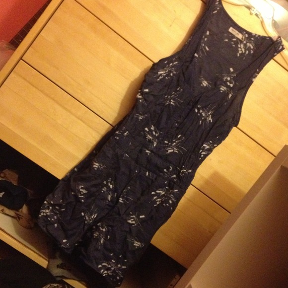 🚫🚫[SOLD]🚫🚫💕Silence + Noise Romper💕 - Picture 2 of 4