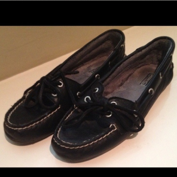 Sperry topsiders