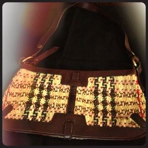 ** SOLDBurberry 100% tweed leather trim**SOLD