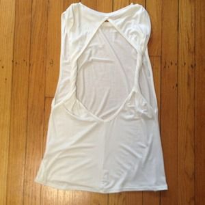 SOLD NWOT Tobi Twist Open Back Top S