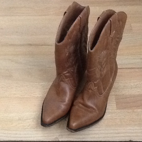 Cognac colored cowboy boots