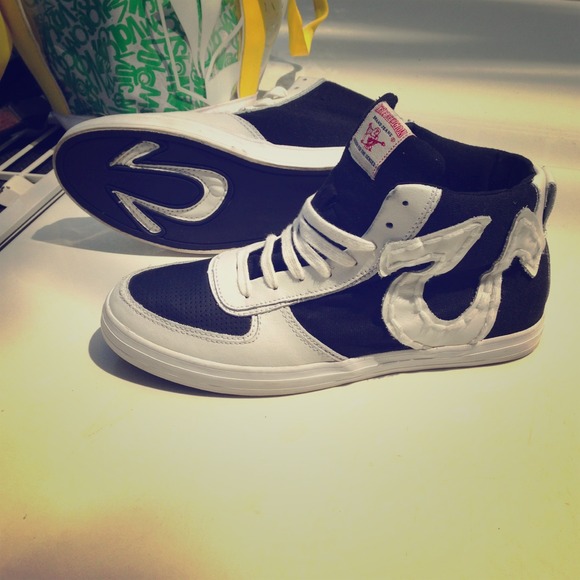 Trade with Tiffanydeanna