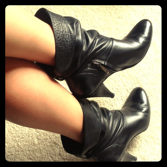 *SOLD!* DKNY 'Melba' black leather slouch bootie