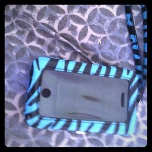 Blue zebra case for I phone.
