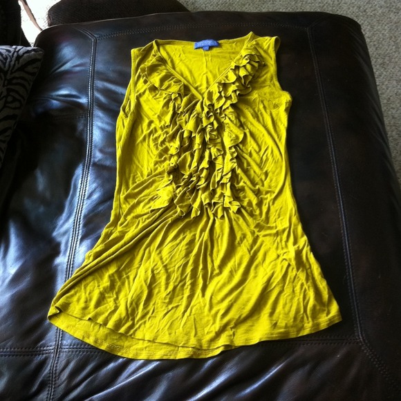 SOLD. Really pretty spring tank.
