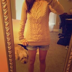 Cable knit sweater from Tommy Hilfiger size Xs.