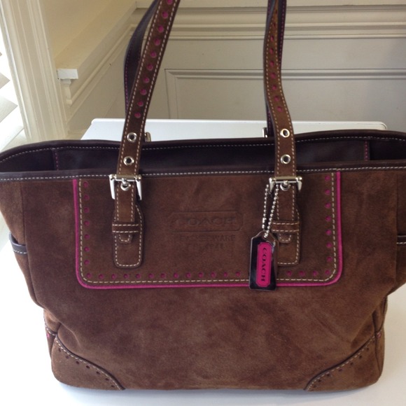 Coach Handbags - Coach Suede Gallery Bag