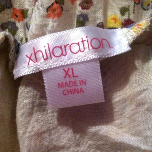 Xhilaration Tan Skirt with Flowers - Picture 3 of 3